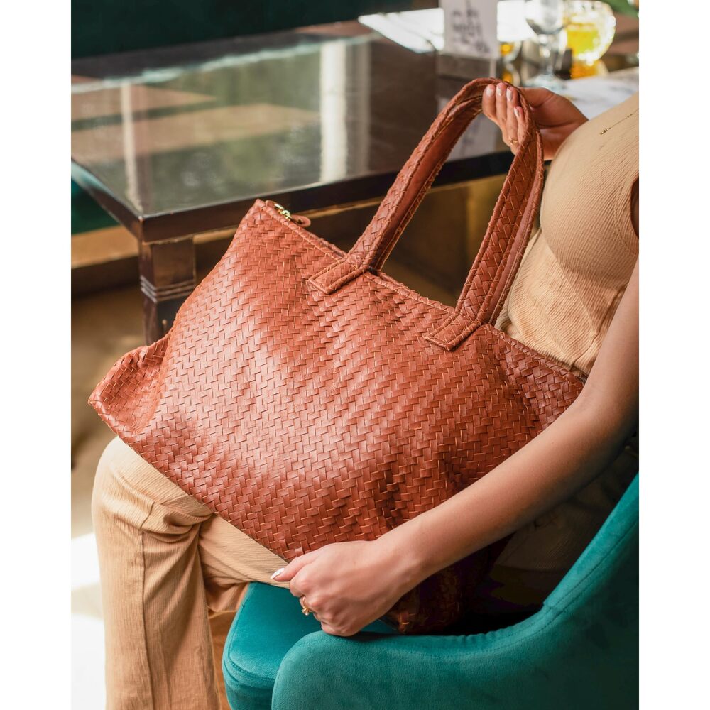 5699 Hobo Style Woven Bag - Soft Handmade Top Handle Premium Quality - Picture 3 of 5